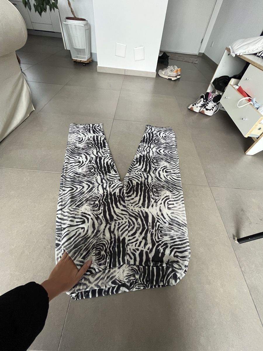 Pantaloni: Coole Sommerhose mit Zebra Muster, Gr. S! – Nuovo (secondo la descrizione) da Zürich venduto da cel_cw9k 4
