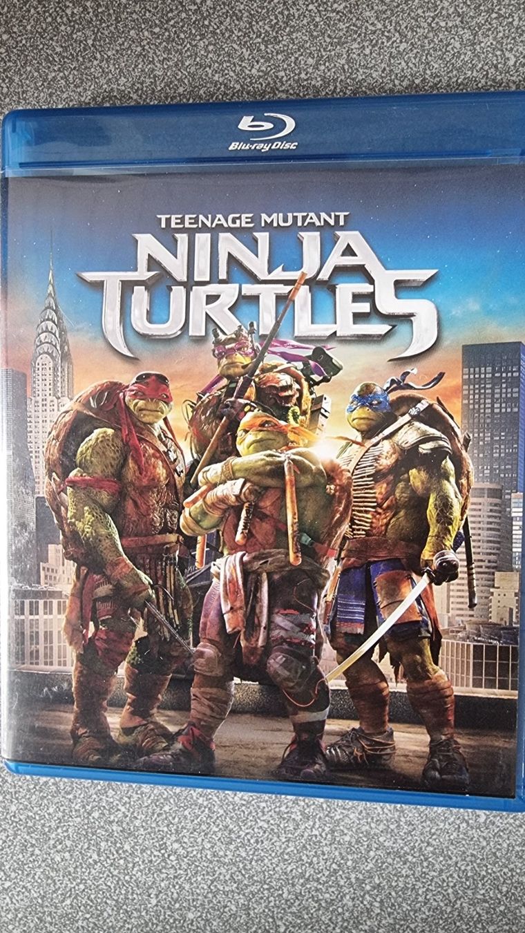 Tutti i DVDs: Blu Ray - Teenage Mutant Ninja Turtles – Usato da Oetwil am See venduto da fineli2