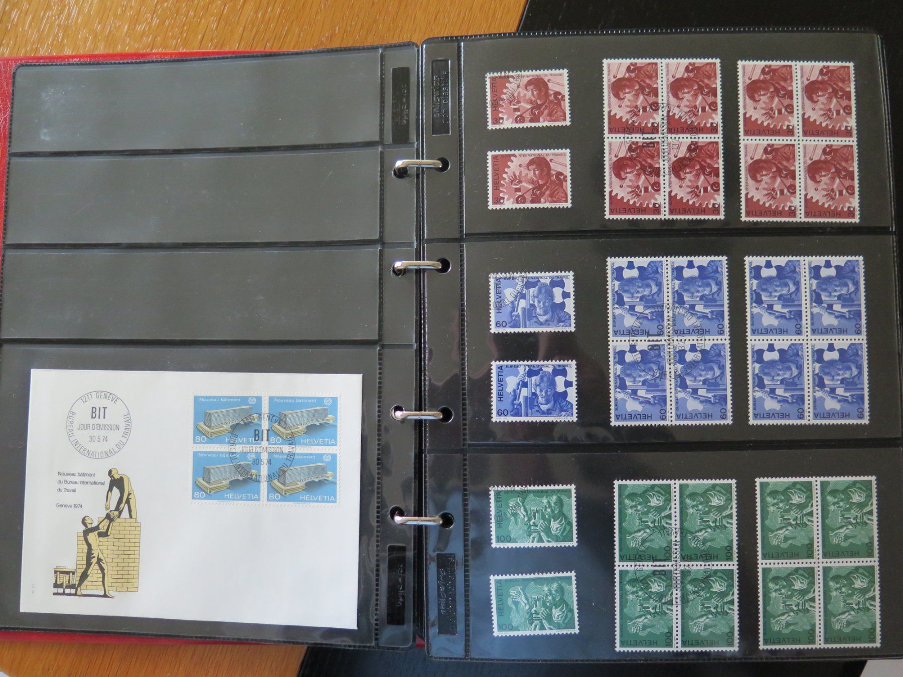 Tutti i francobolli: Dienstmarken FDC + Marken Einzel/4-er Block, auch postfrisch – Usato da Winterthur venduto da Namo1