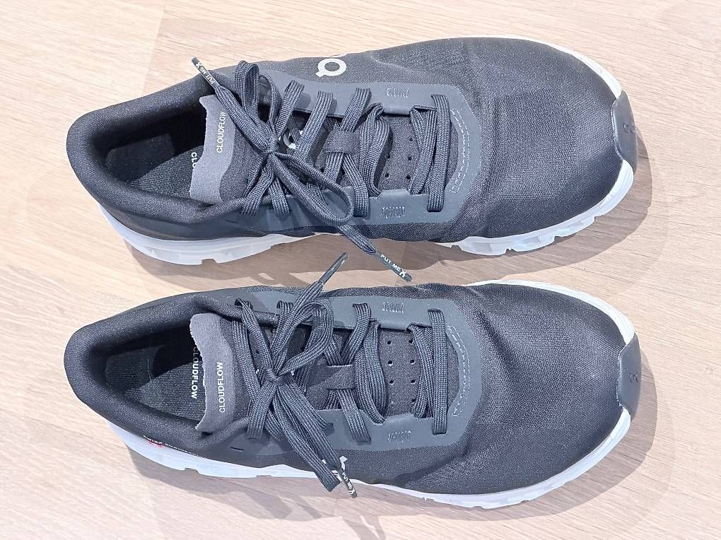 Scarpe da donna: ON Running Cloudflow 4 – Nuovo (secondo la descrizione) da Winkel venduto da danbischof 3