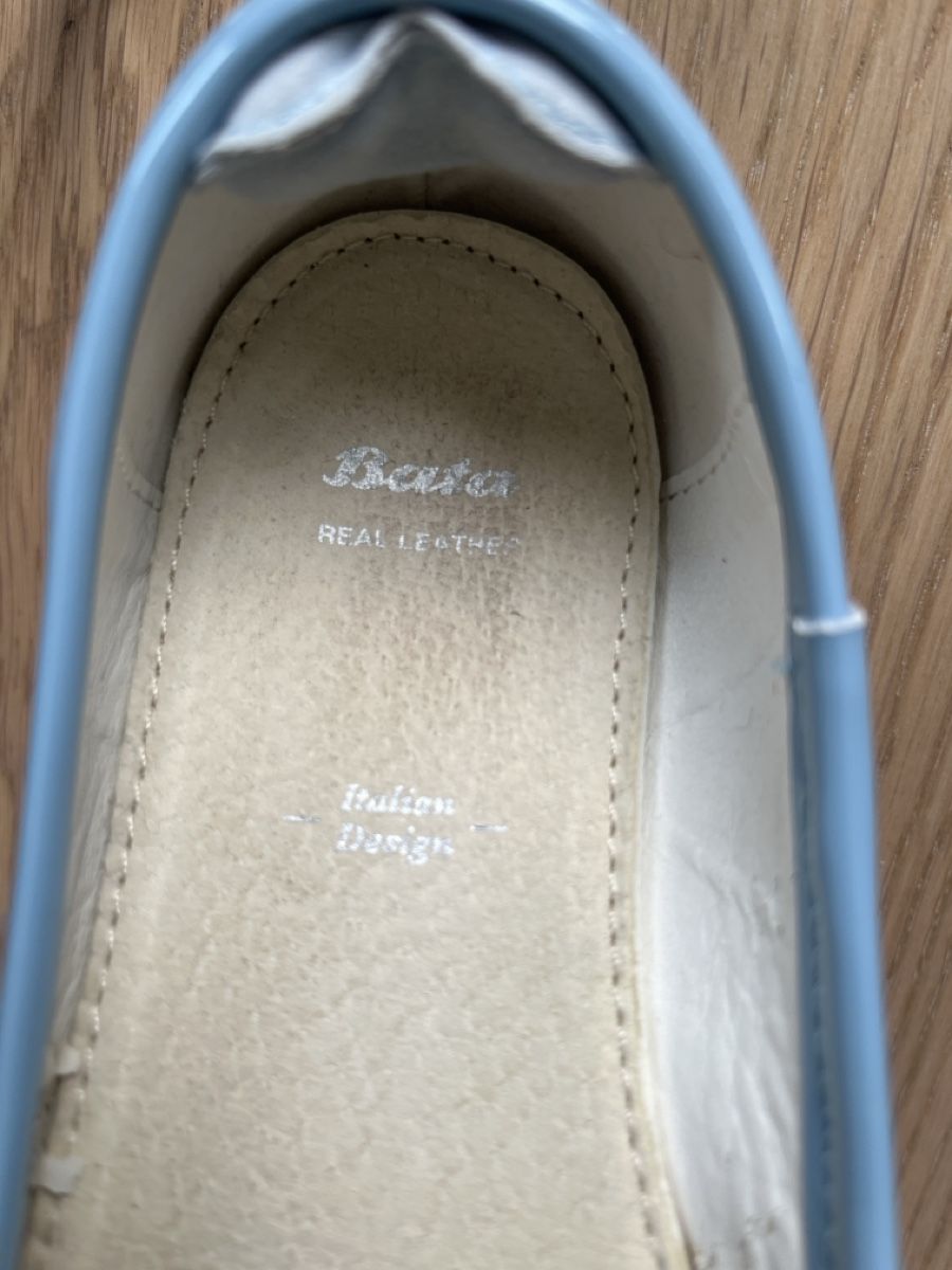 Scarpe per ragazze: Mädchenschule 33 / Chaussures filles 33 – Usato da Worb venduto da Titine79 2