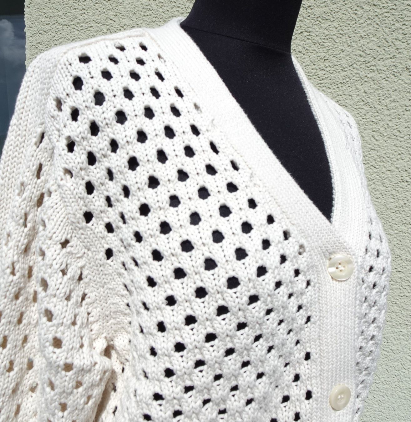 Beldona Giacche: Beldona Strickjacke beige Lochmuster Gr. S/M – Usato da Winterthur venduto da blumeblau77 6