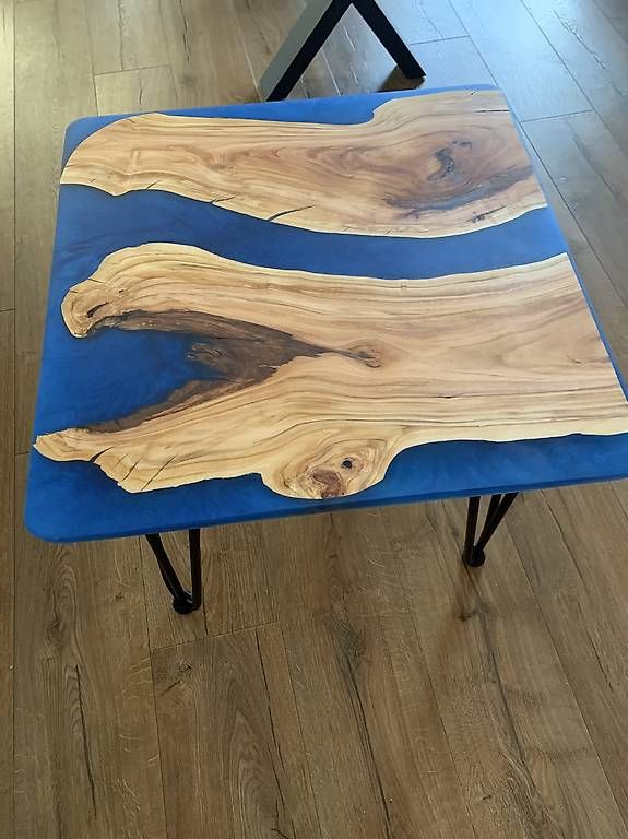 Tutte le decorazioni: Kirschbaum mit Blau Epoxi – Usato da Kölliken venduto da matter.m 1
