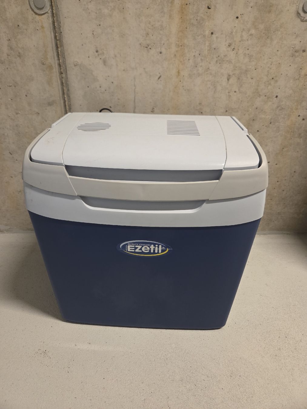 Frigoriferi & Refrigeratori: Kühlbox Ezetil – Usato da Lampenberg venduto da NicoleHunziker