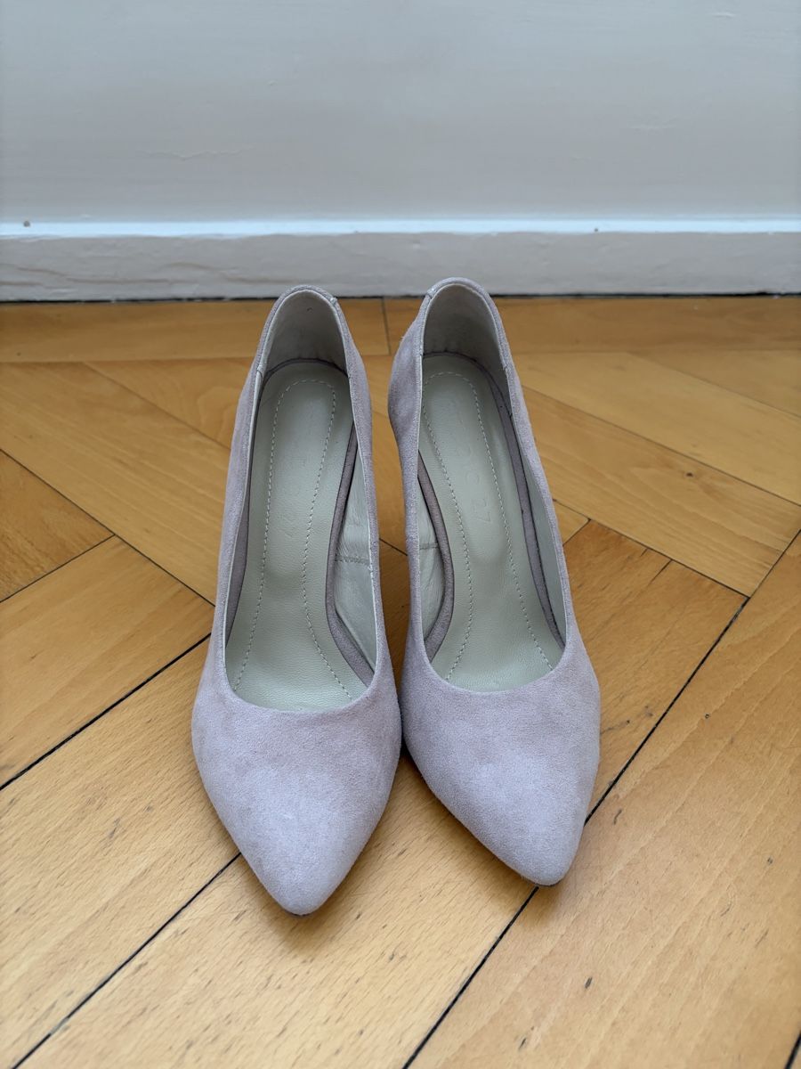 Damenschuhe: Powder color, size 36, heels 9 cm – Neu (gemäss Beschreibung) aus Neuchâtel von olg_6wbf 2