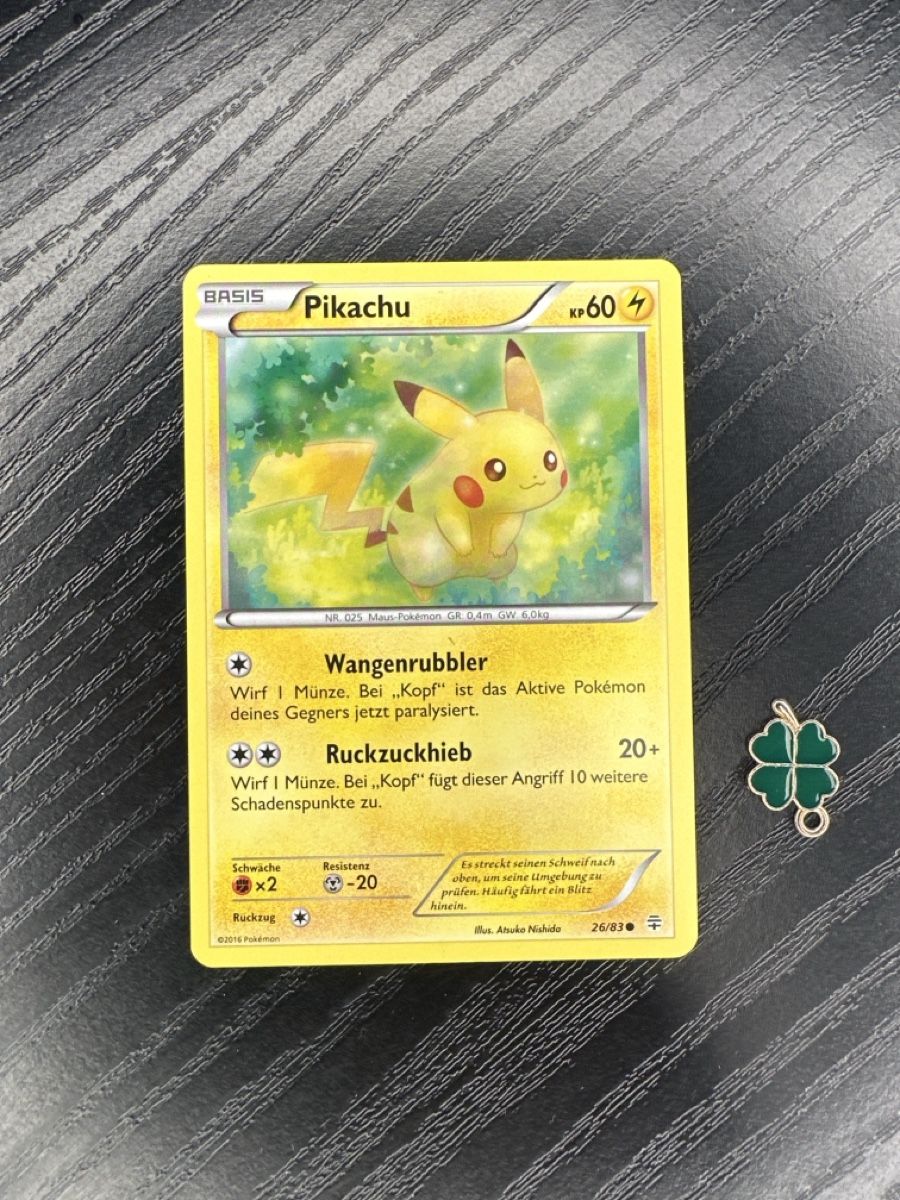 Pokémon Carte collezionabili: Pikachu 26/83 Non Holo Generations – Usato da Uster venduto da Neonschwarz