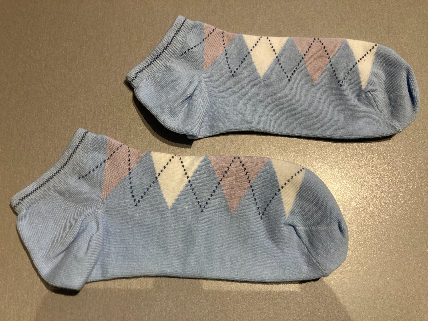 Calze: 2 Paar Socken schwarz und hellblau – Nuovo (secondo la descrizione) da Obfelden venduto da miau68 4