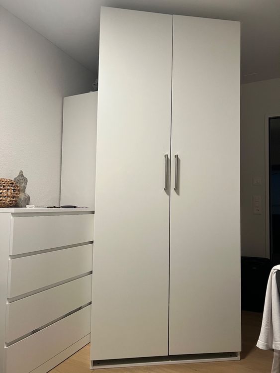 Grosser IKEA Schrank Kaufen auf Ricardo