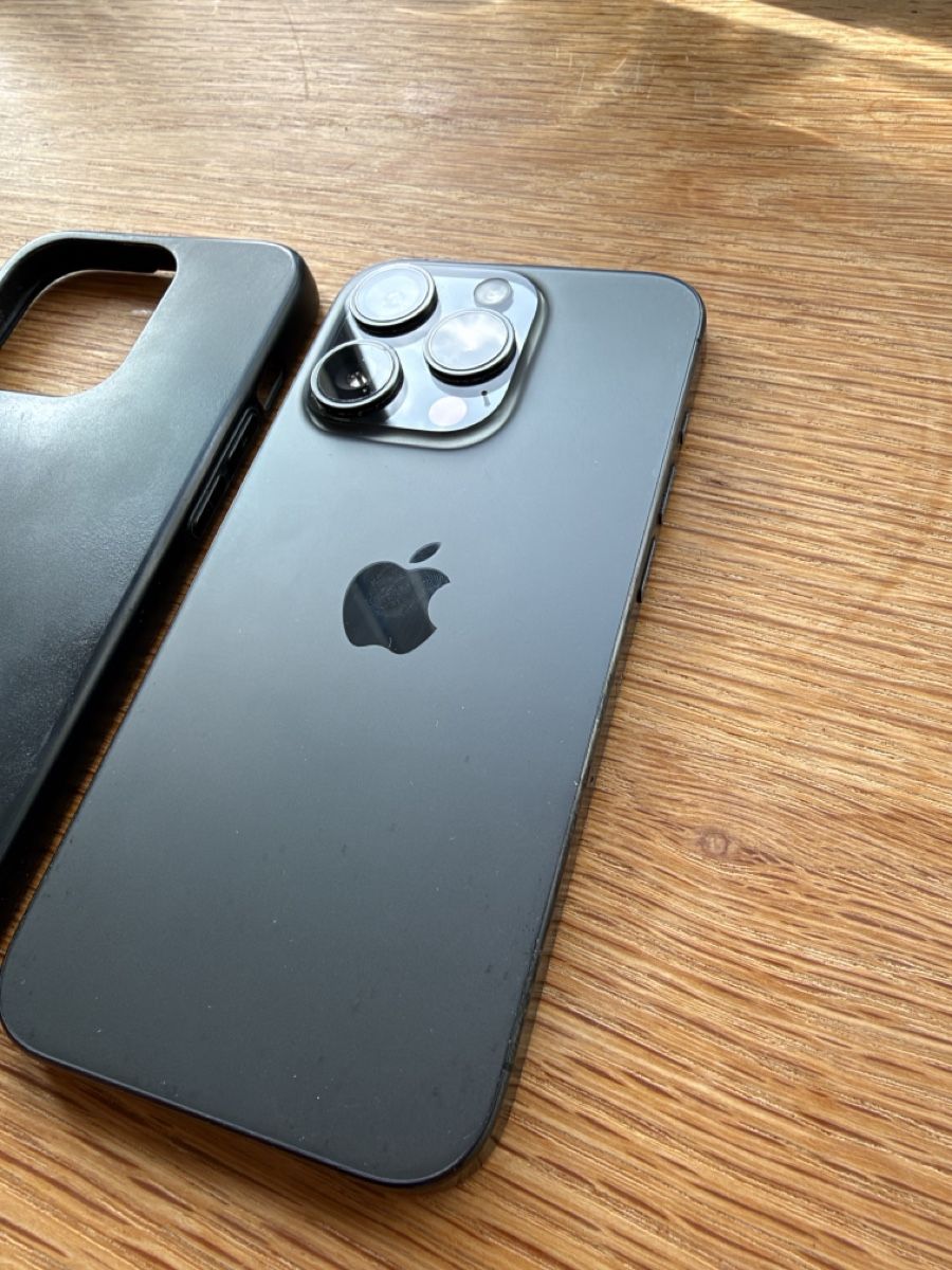 Apple Telefoni cellulari / Smartphones: Apple iPhone 15 Pro, Blue, very good condition – Usato da Zürich venduto da jan_w8v9