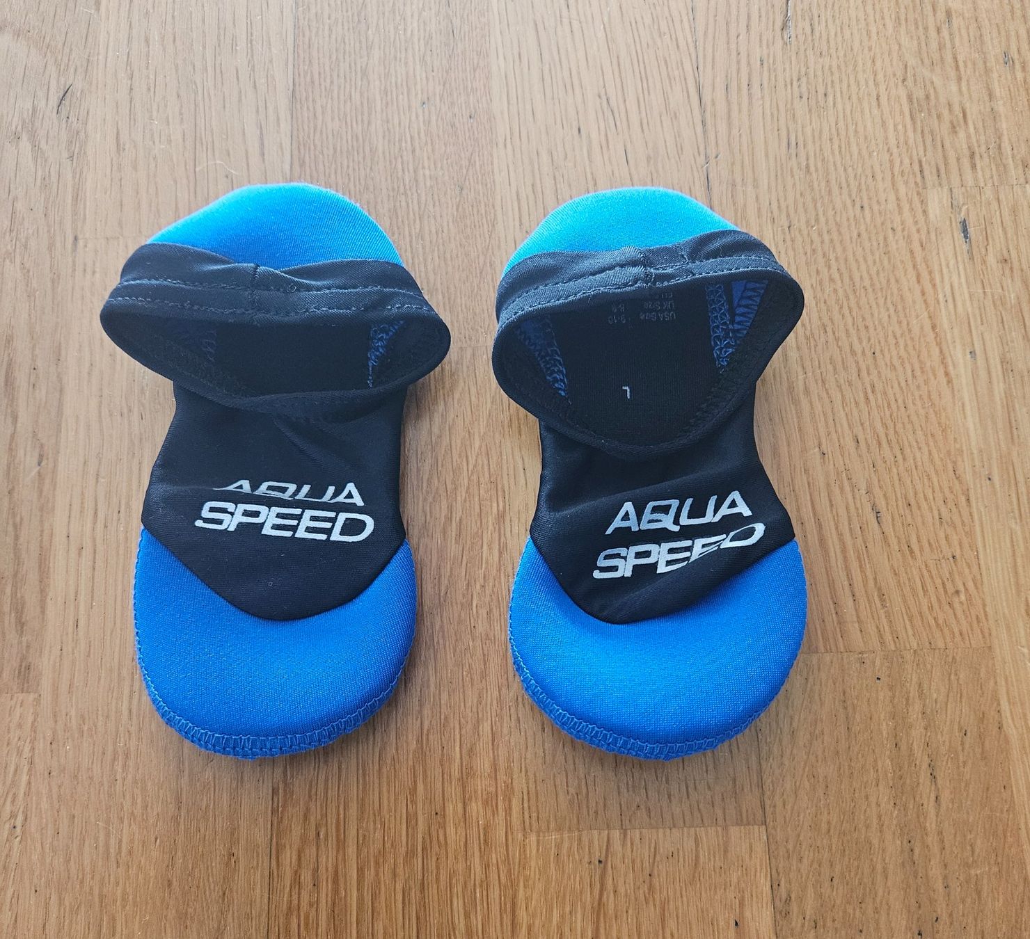 Socken für Kinder: Schwimmsocken Kinder Aqua Speed Grösse 26, 27 – Neu (gemäss Beschreibung) aus Utzenstorf von and_c8wy