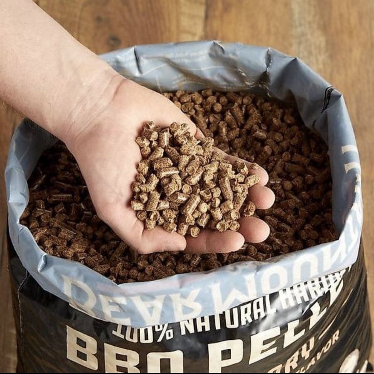 Griglie: BBQ Grill Pellets 9kg – Nuovo e nell'imballaggio originale da Dierikon venduto da MarkoPa