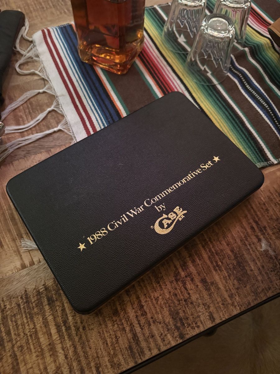 Accessori: Case - Civil War Commemorative Set – Nuovo (secondo la descrizione) da St-Pierre-De-Clages venduto da chapje 5