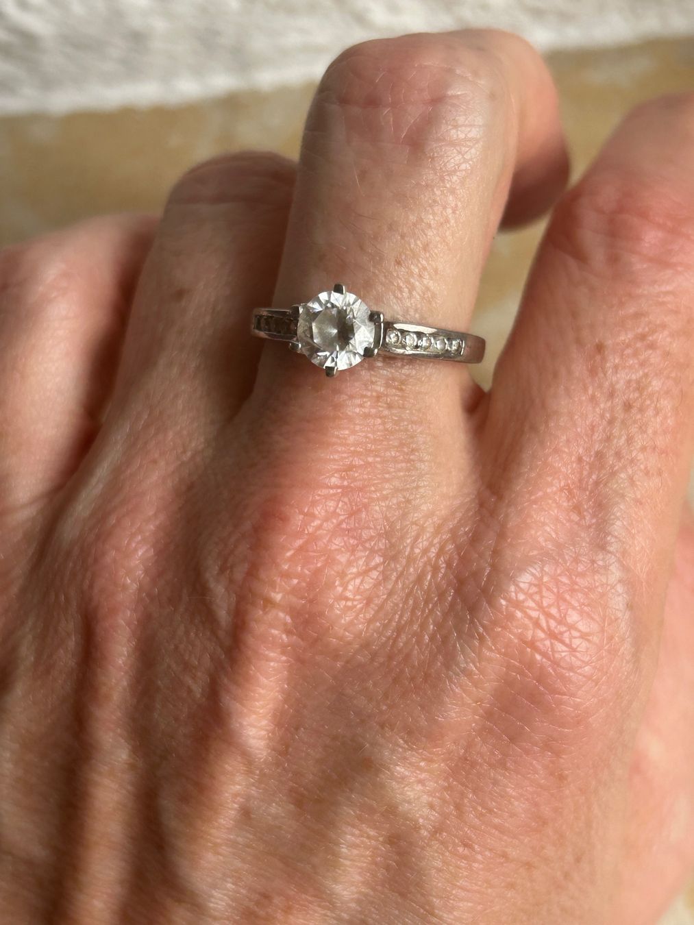 Anelli: Silberring mit Zirkonia (62) – Usato da Dittingen venduto da Bellevista 2
