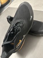 Nike Air Max 270, Schwarz/Gold, Grösse 31.5- Top Zustand!