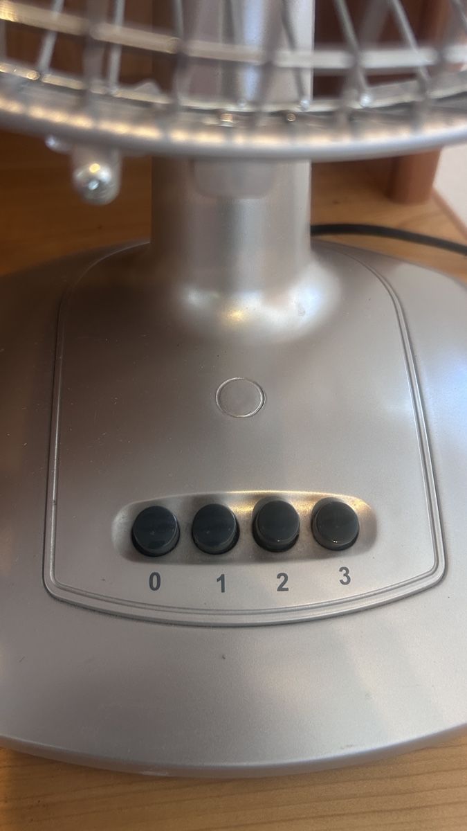 Solis Ventilatoren: Solís Ventilator  – Gebraucht aus Zürich von Runakaja 4