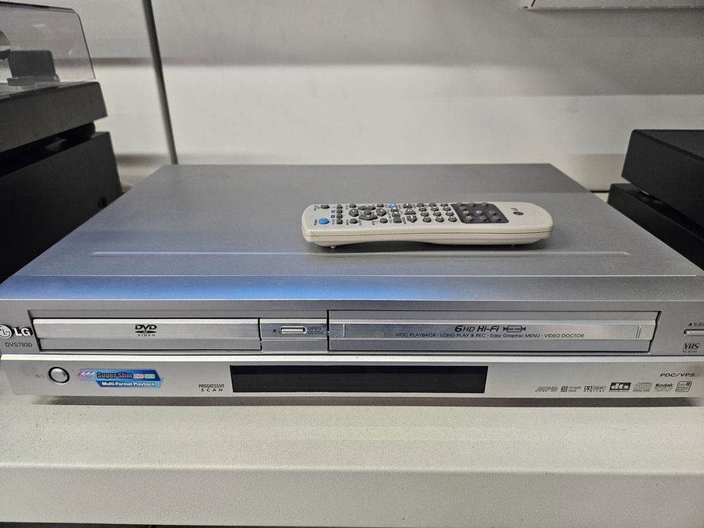 LG DVD Player/Video Cassette Recorder/DVS7930 +Fernbedienung Kaufen