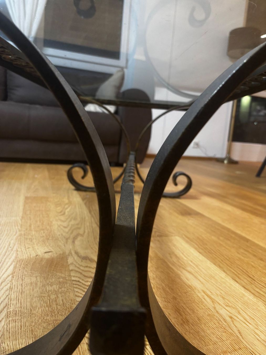 Tische: Glastisch - Sofa – Gebraucht aus Horn von Valentino_A 4
