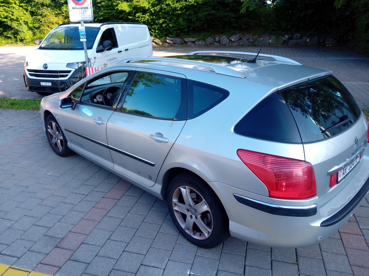 Peugeot Automobili: Peugeot 407, 2.2 16v – Usato da St. Gallen venduto da Tina_tina9 3