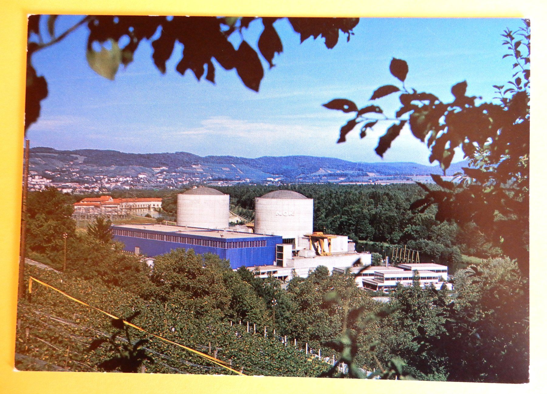 Cartoline postali: Alte Ansichtskarte: Kernkraftwerk Beznau, KKB, – Usato da Senèdes venduto da Framboise52