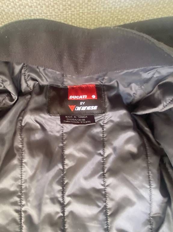 Vestes: Giacca in pelle Ducati – D'occasion à Vezia par mar_l28j 3
