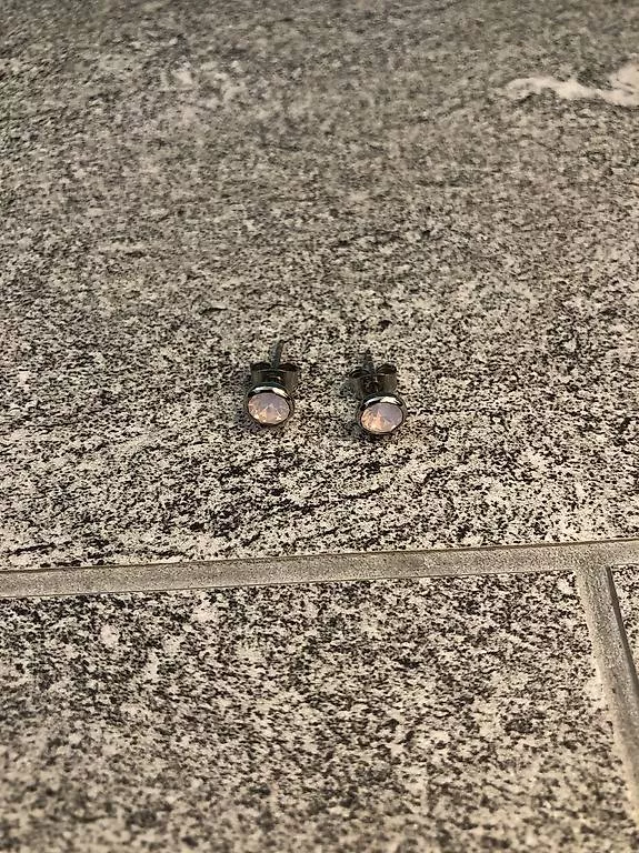Boucles d'oreille: Ohrstecker – D'occasion à Aarburg par Noemi.H