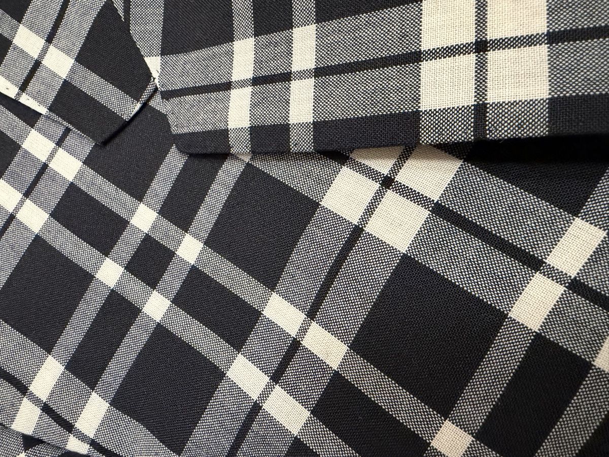 Giacche: Thom Browne Blazer - Size 0 – Nuovo (secondo la descrizione) da Zürich venduto da mar_2f5c 5