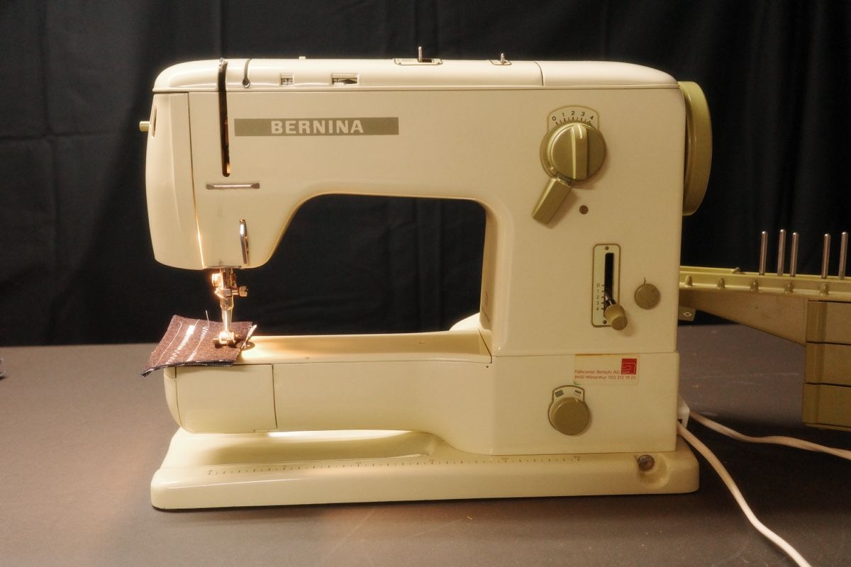 Bernina Machines à coudre: Bernina Nähmaschine 731 – D'occasion à Winterthur par tvd_r2j9