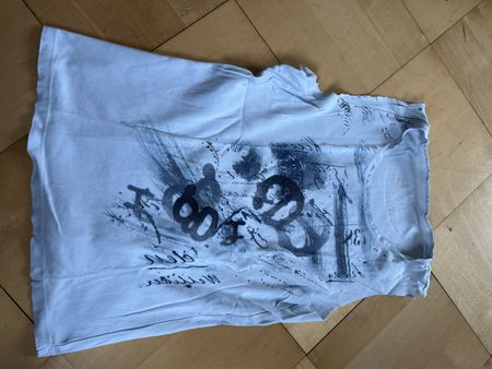 Helles T-Shirt mit speziellem Aufdruck, Top Zustand!