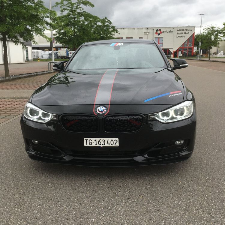 BMW 328i