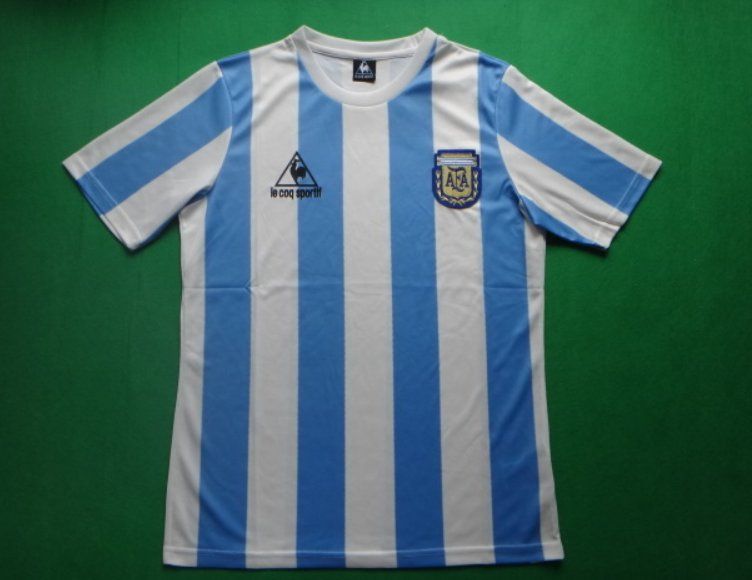 Canottiere & Pantaloni: Trikot Retro Maradona !!! – Nuovo e nell'imballaggio originale da Trimbach venduto da TurbinaDiesel