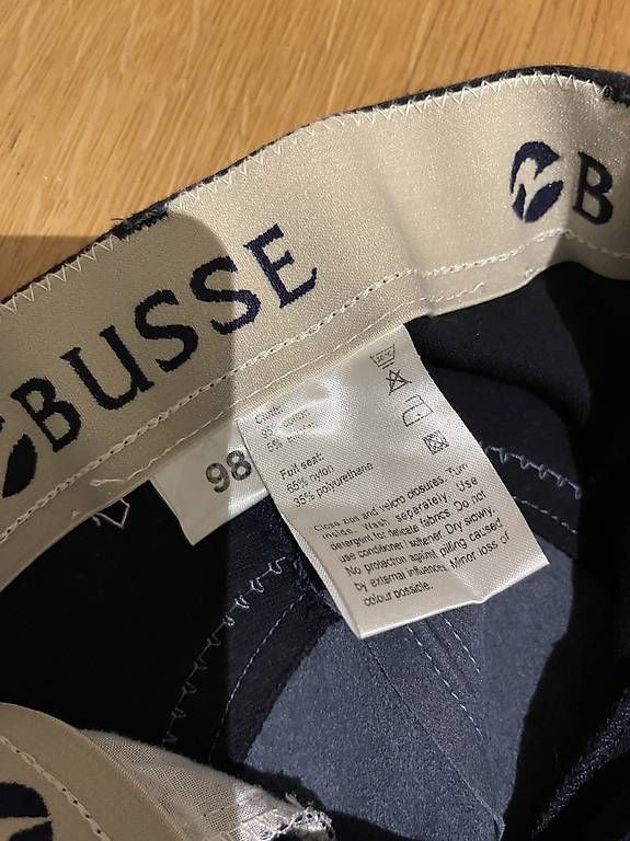 Pantaloni: Kinder Reithose Leder Vollbesatz Gr. 98 – Usato da Zürich venduto da vio_vv97 2