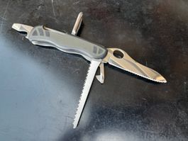 Taschenmesser Armee Schweiz 2010