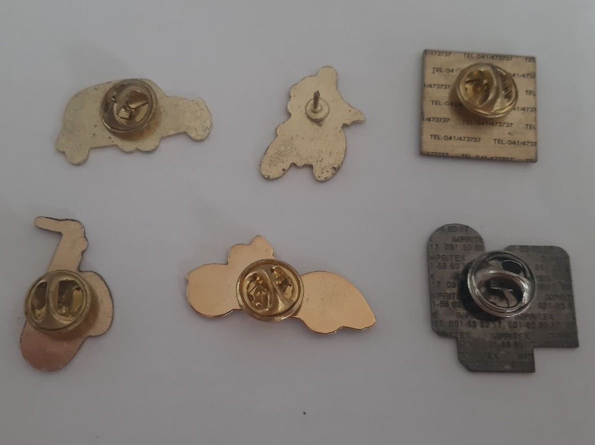 Placchette & Badge: 6 Vintage Anstecknadeln, Pins – Usato da Mels venduto da Melzi 2