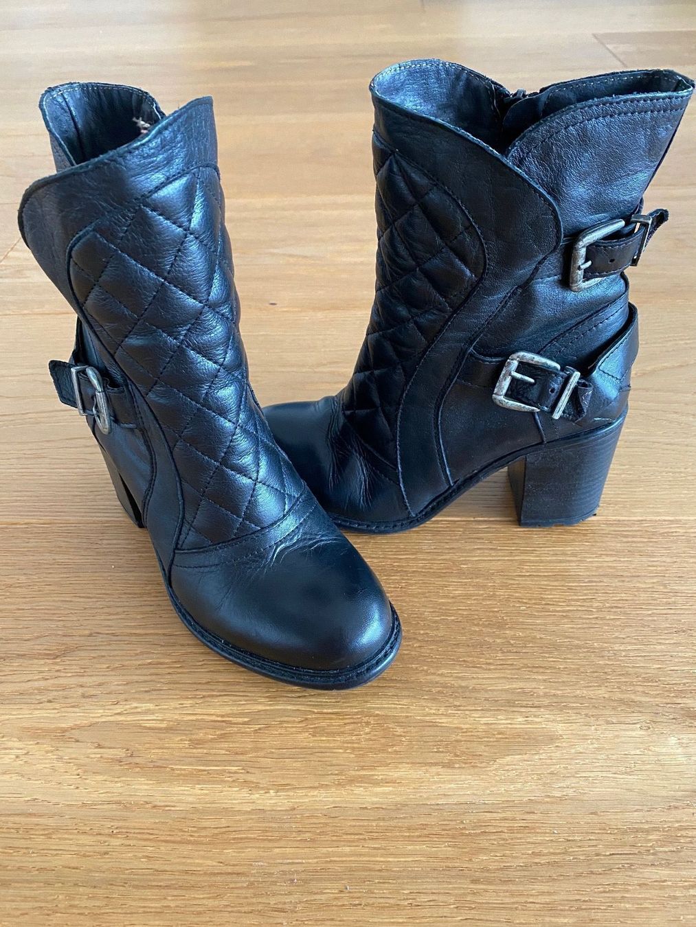 Buffalo Scarpe da donna: Stiefel Buffalo Gr. 36 – Usato da Killwangen venduto da was.sharp