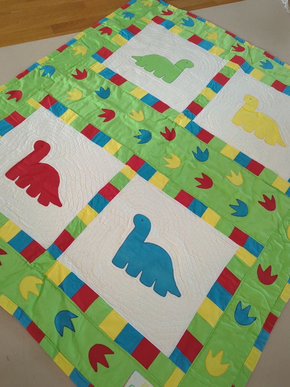 Couvertures: Patchwork-/ Krabbeldecke/Spieldecke/ NEU HANDMADE – Neuf (Voir description) à Zug par vik_8fdf 7