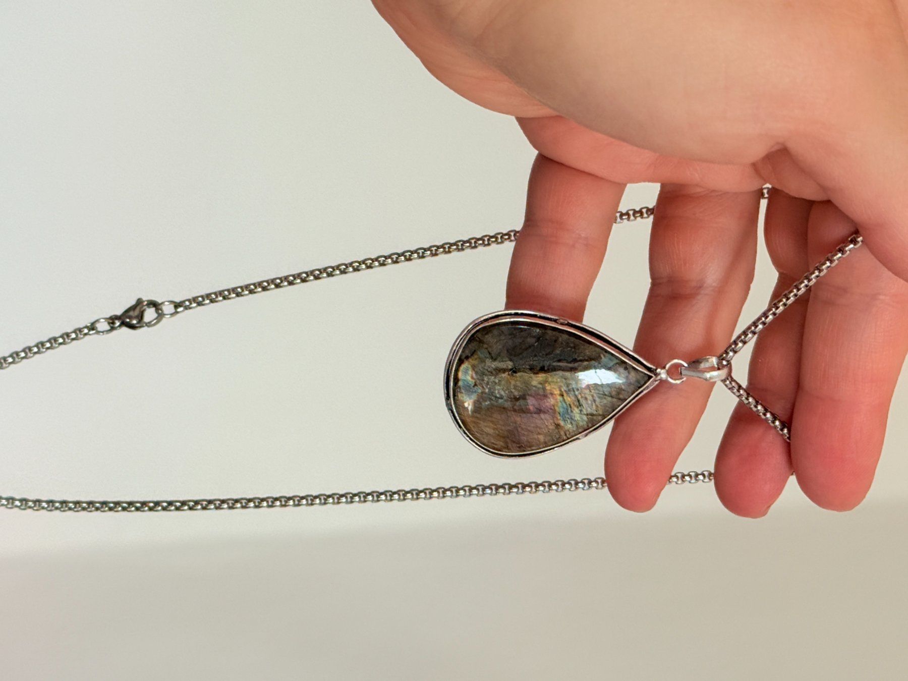 Catenine: Collier avec pendentif labradorite goutte – Nuovo e nell'imballaggio originale da Genève venduto da AWWA 4