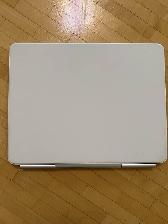 Claviers: original Apple iPad Magic Keyboard 13" Model A3340 – D'occasion à Scherzingen par polini42 4