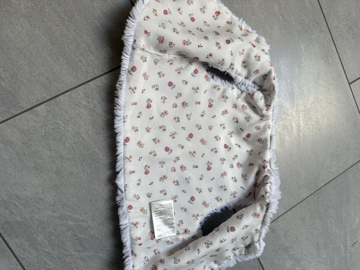 Altro abbigliamento per bambina: Gilet Mädchen 86 – Nuovo (secondo la descrizione) da Dällikon venduto da RaMona.- 1
