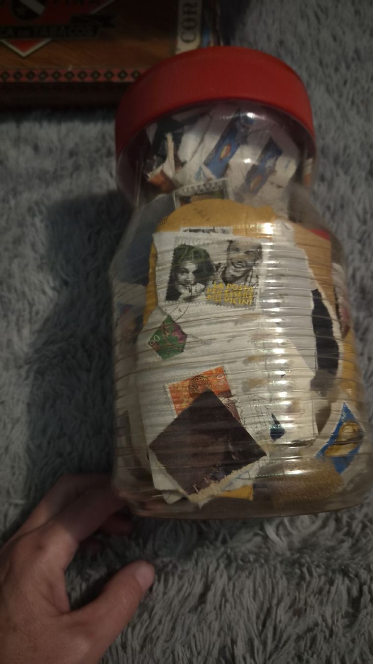 Tutti i francobolli: Briefmarken Konvolut  – Usato da Kölliken venduto da Upcycling-by-Mc-TAM 1