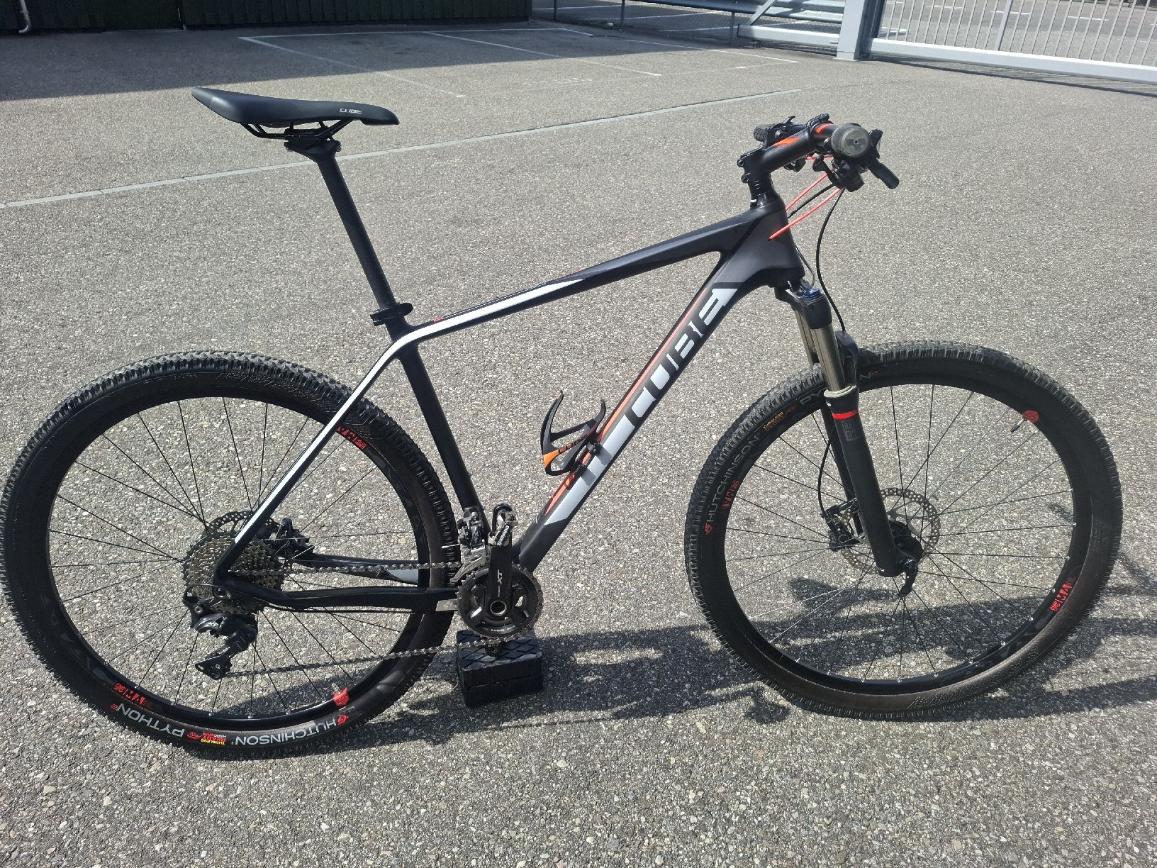 Cube Biciclette: Cube Reaction Pro 29 MTB, Carbon, Frame Size 21 – Usato da Olten venduto da Capaa