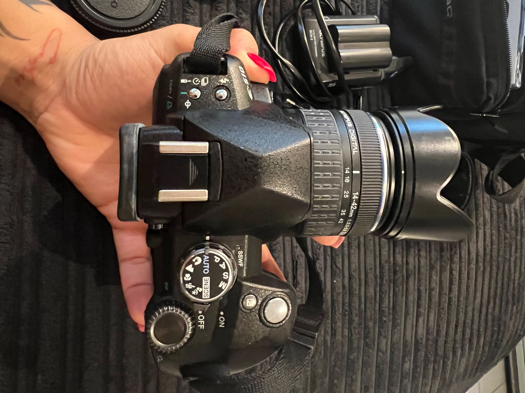 Olympus Kamera: Olympus E-510 Spiegelreflexkamera Komplettset – Gebraucht aus Volketswil von SecondHanderia