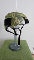 Bump Helm mit individueller Camo-Beklebung Armee SK SF