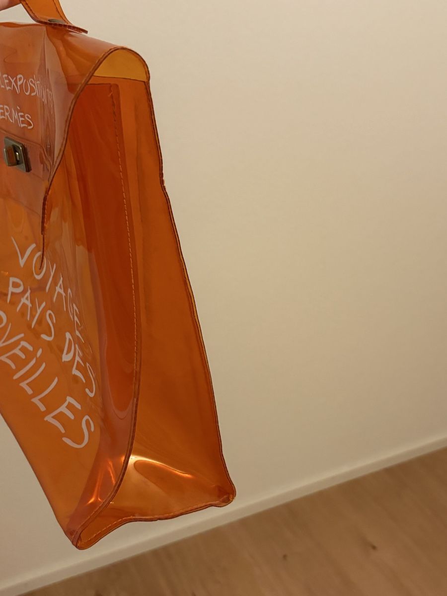 Hermès Borse: Sehr seltene Hermès Vinyl Kelly – Usato da St. Gallen venduto da mxna.dnkr 2