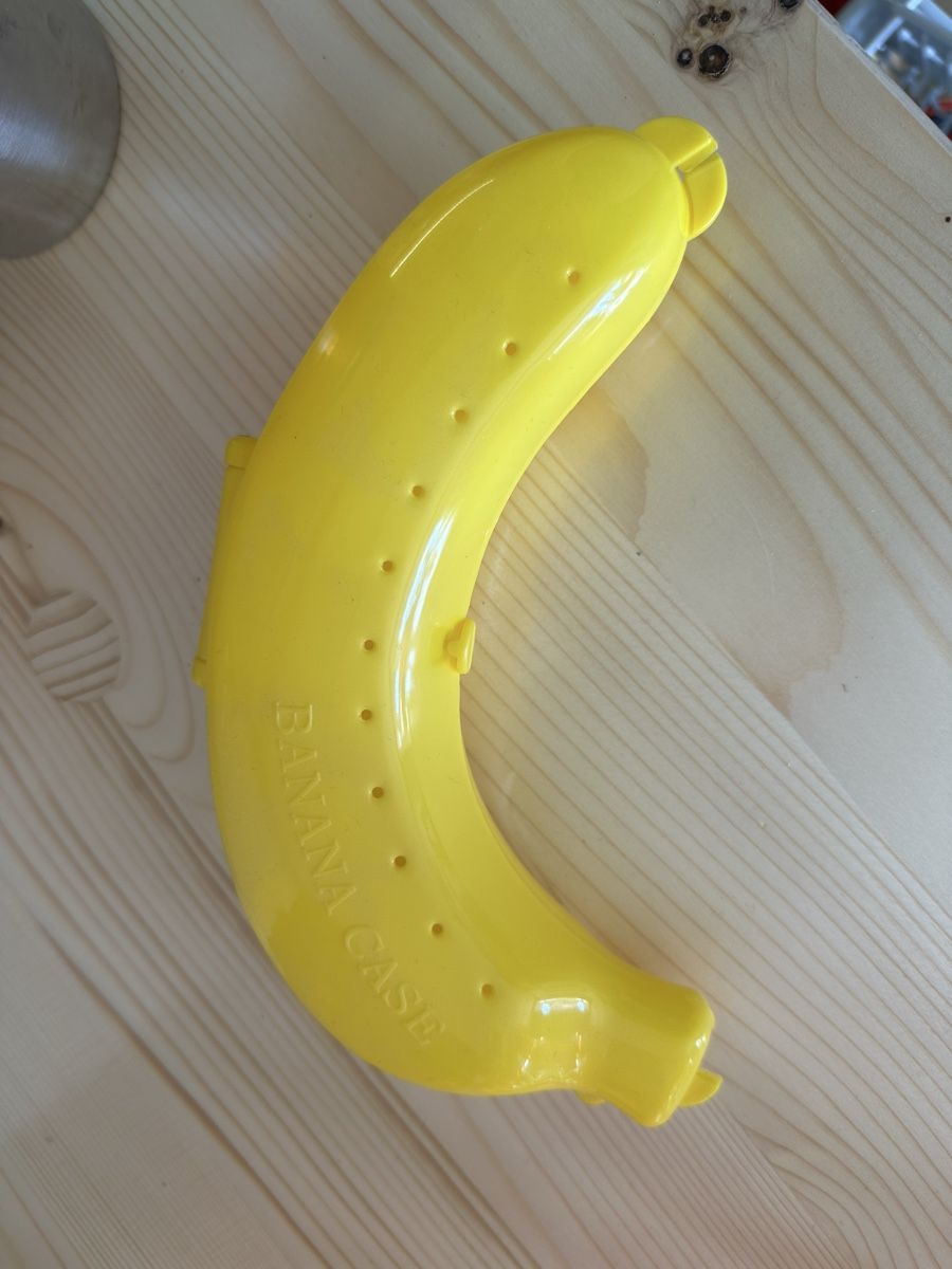 Behälter & Ähnliches: Banana Case gelb  – Gebraucht aus Sursee von Du8