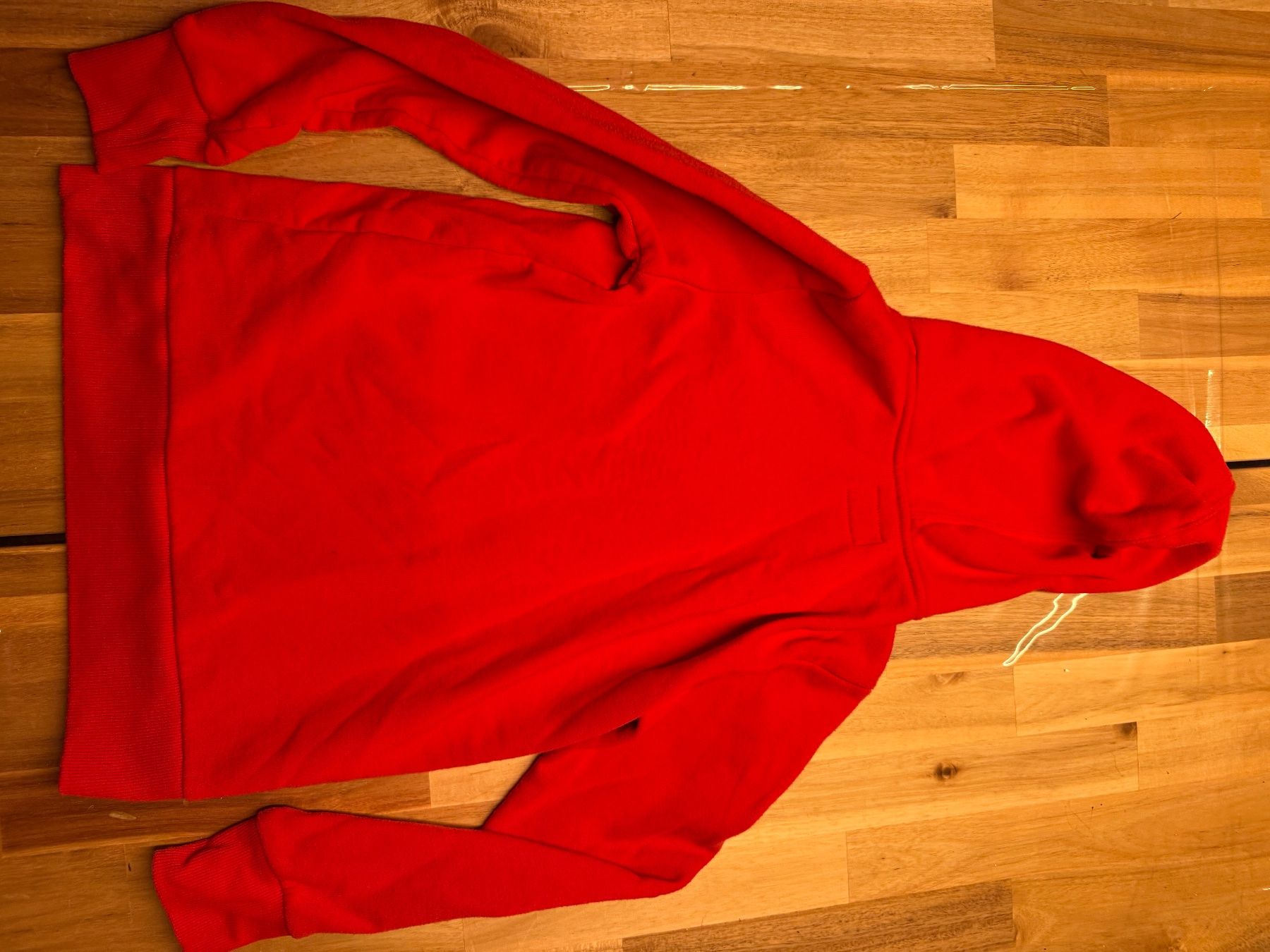 Converse Pullover & Sweatshirts: Kinder Converse Pullover – Gebraucht aus Schlieren von svenbaettig 3