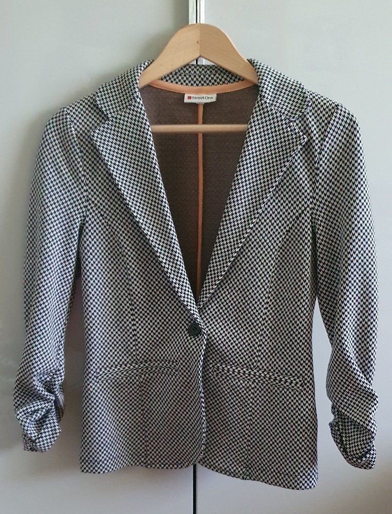 Giacche: Sweat-Blazer, StreetOne, Gr. 34 – Nuovo (secondo la descrizione) da Unterentfelden venduto da LookoutMt