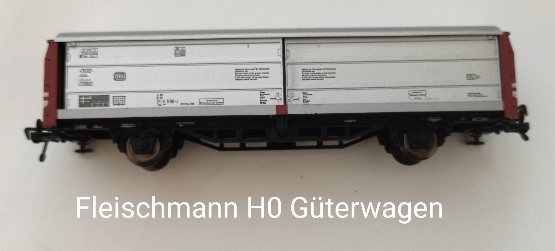 Fleischmann Modellini di ferrovie: Fleischmann H0 Güterwagen – Usato da Hausen AG venduto da amadeus1961