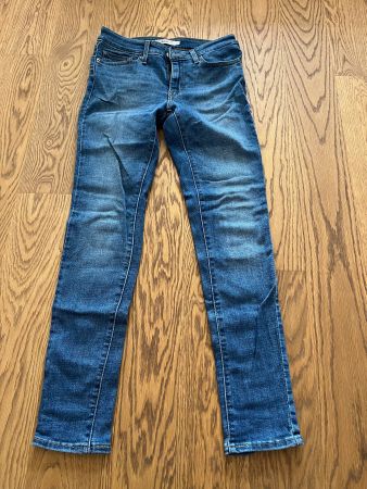 Levis Jeans Skinny Gr 27/32