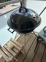Kettle charcoal BBQ with lid – used once