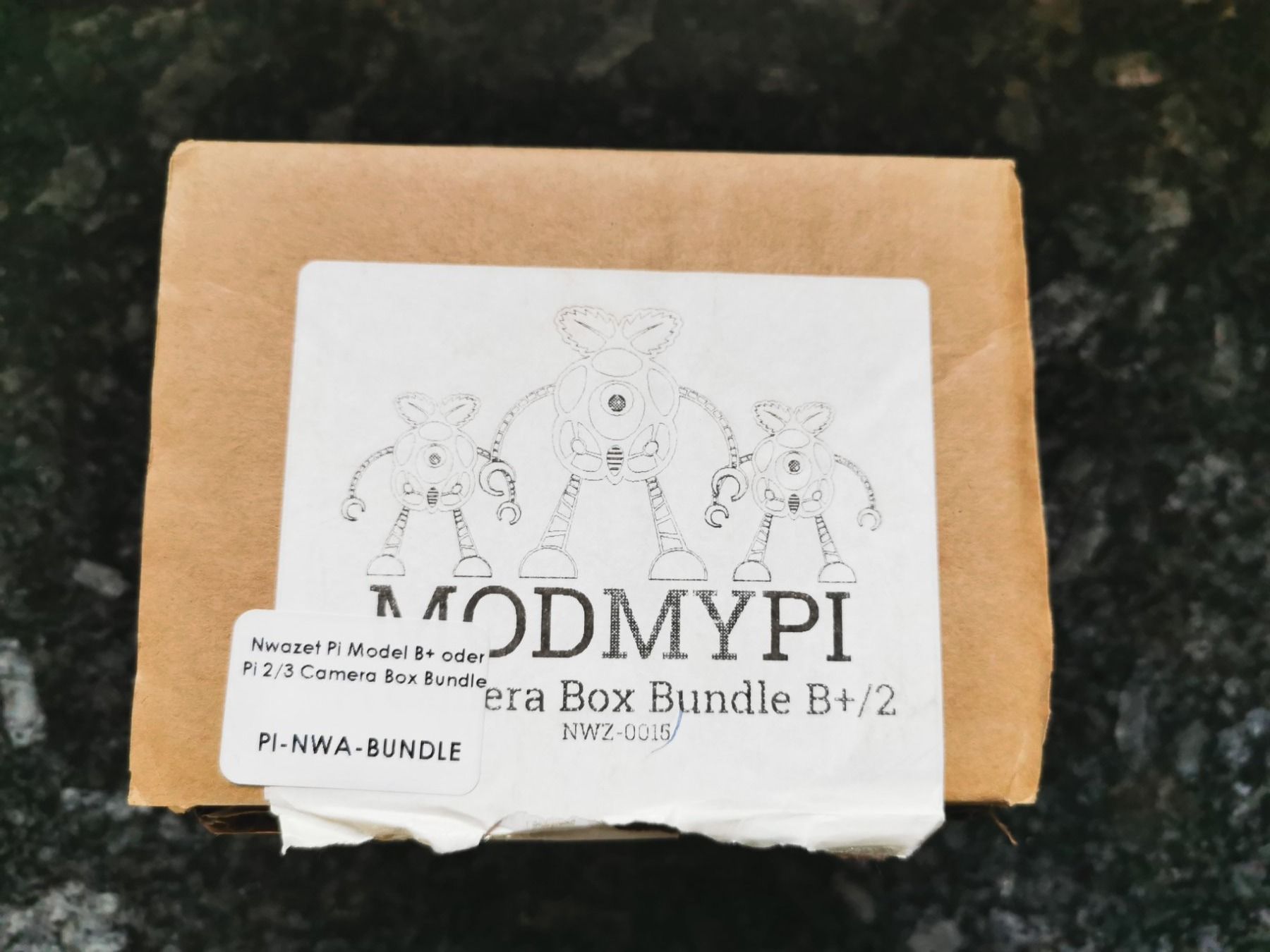 Raspberry Pi Componenti elettronici: Modmypi Camera Box Bundle für Raspberry Pi – Usato da Grafenried venduto da familywelte